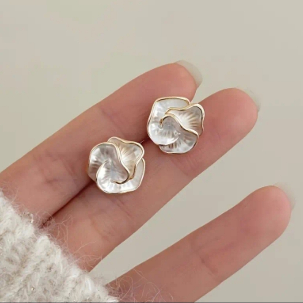 White Camellia Flower Earrings - Picture 8 of 9